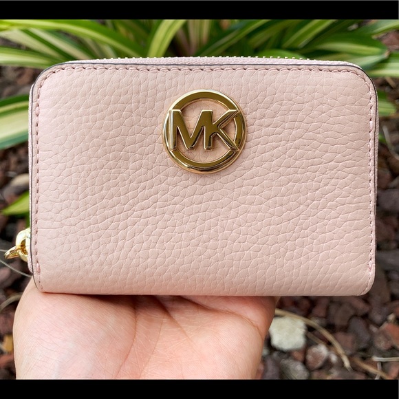 Gaby’sBags👜💕- Michael Kors Coin Card Holder - Picture 5 of 8